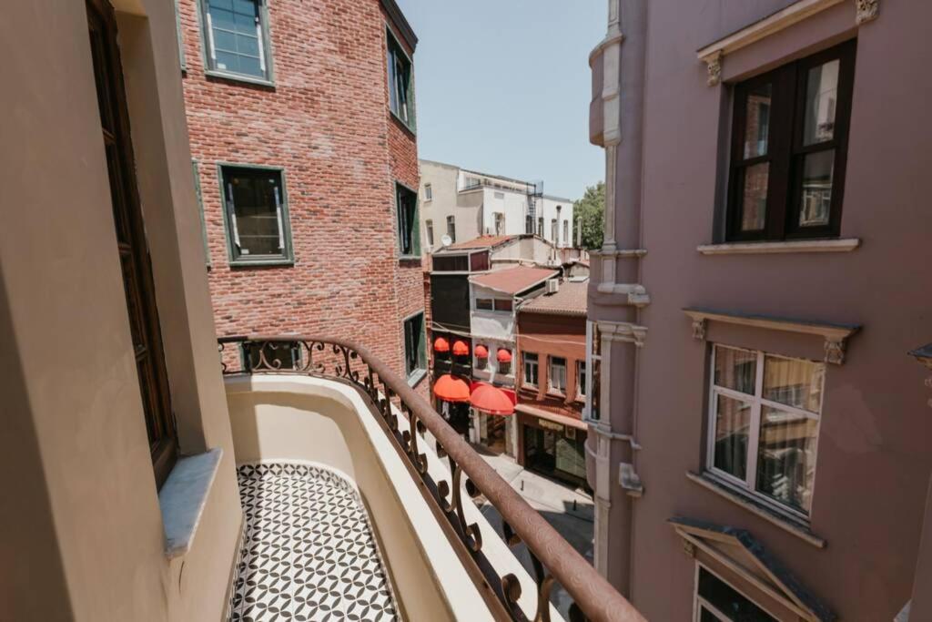 Galadoo Suites 3Rd Floor 이스탄불 외부 사진